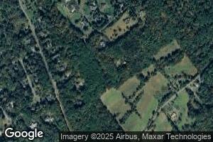 32 W Ledge Ln, Dallas, PA 18612