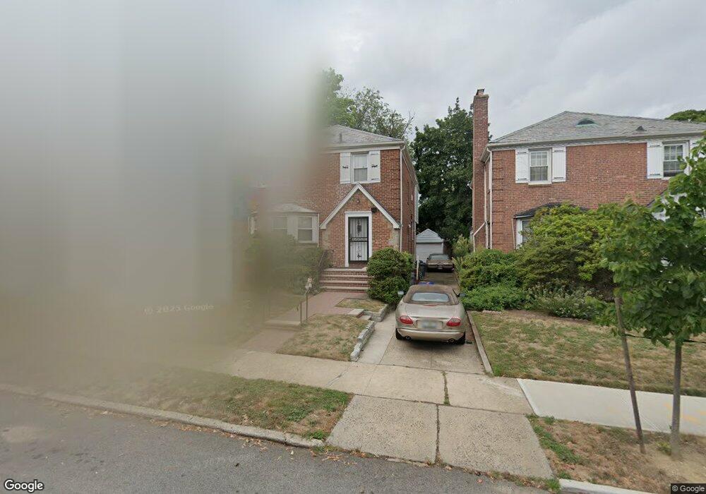 8140 192nd St, Hollis, NY 11423 - photo 1