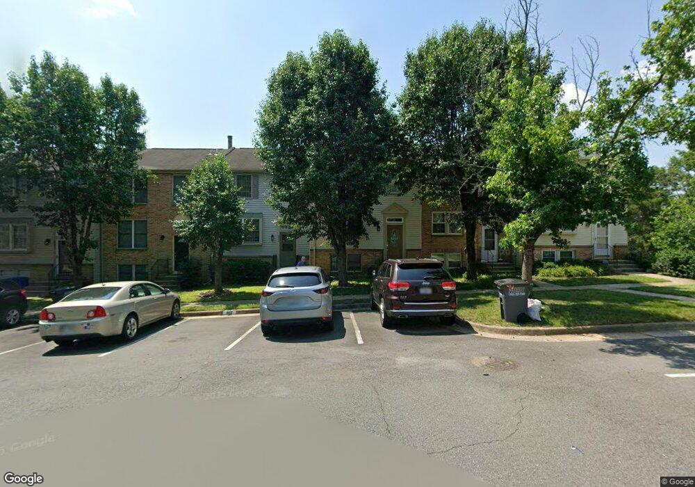 6330 Mary Todd Ln, Centreville, VA 20121 - photo 1