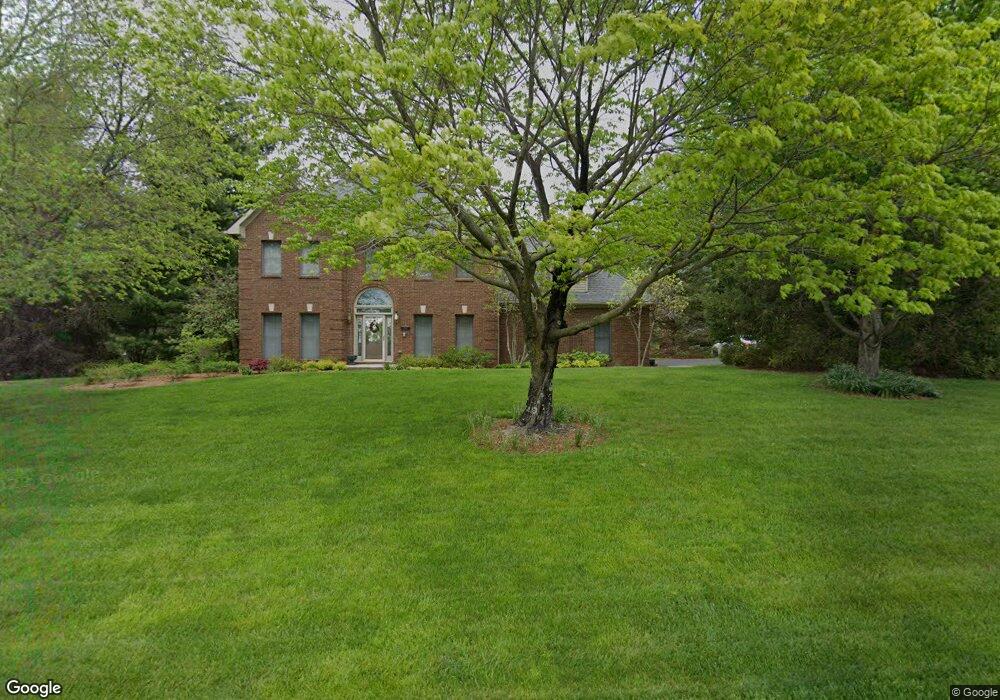 2006 Flora Dr, Floyds Knobs, IN 47119 - photo 1