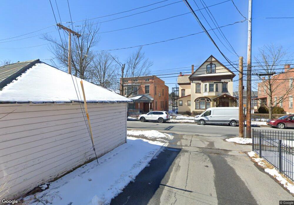 15 Clinton St, Saratoga Springs, NY 12866 - photo 1