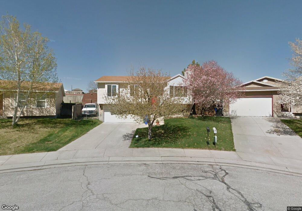 6636 S Golden Gate Cir, West Jordan, UT 84081 - photo 1