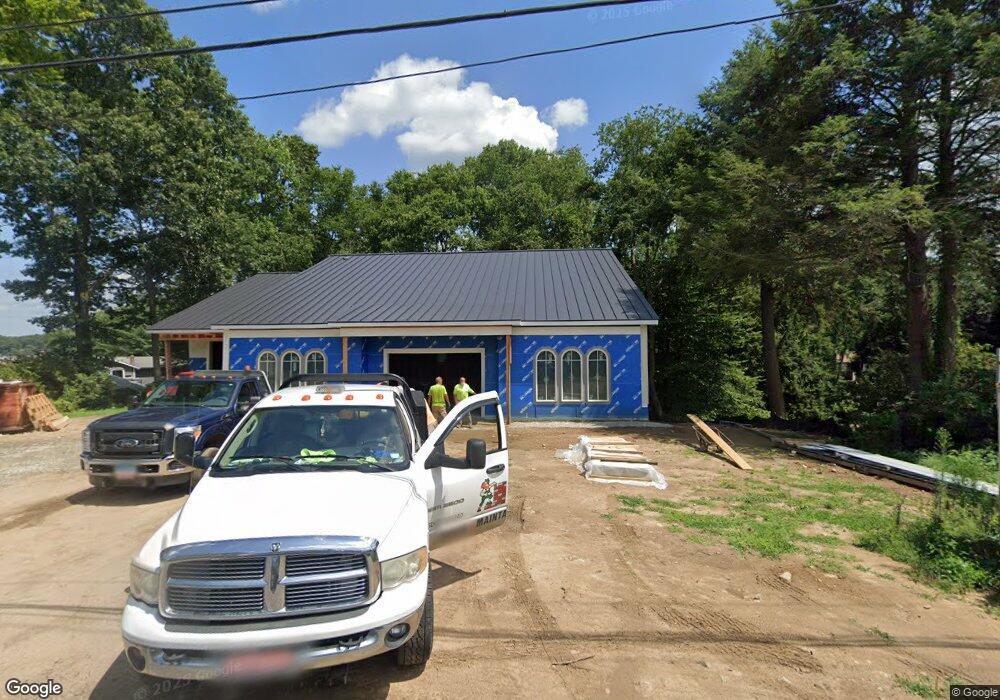 38 Meeks Point Rd, East Hampton, CT 06424 - photo 1