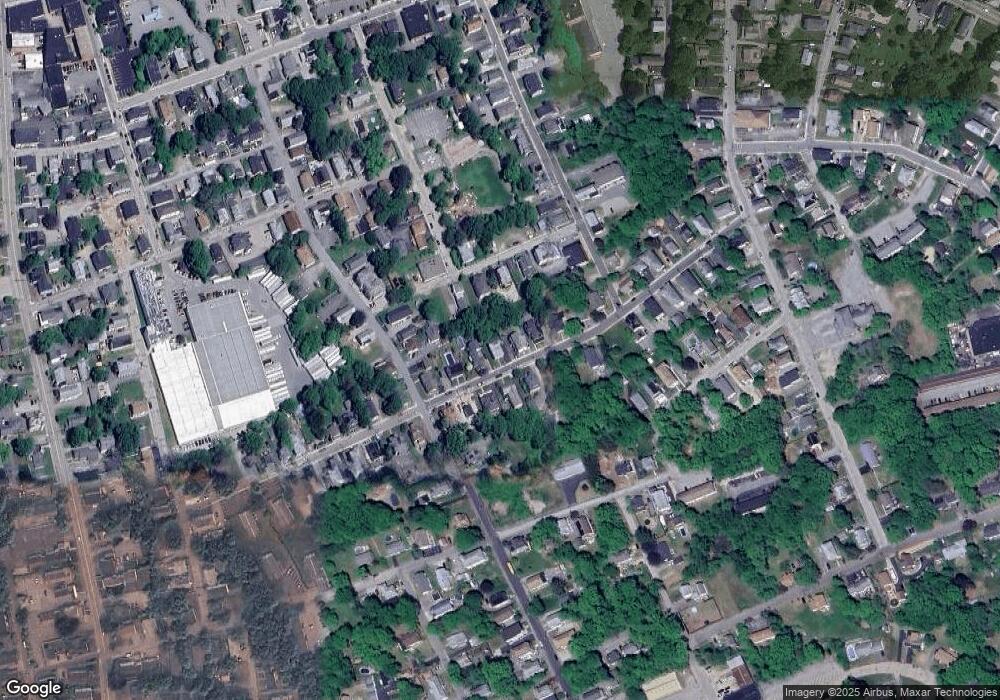 34 Elm St, Webster, MA 01570 - photo 1