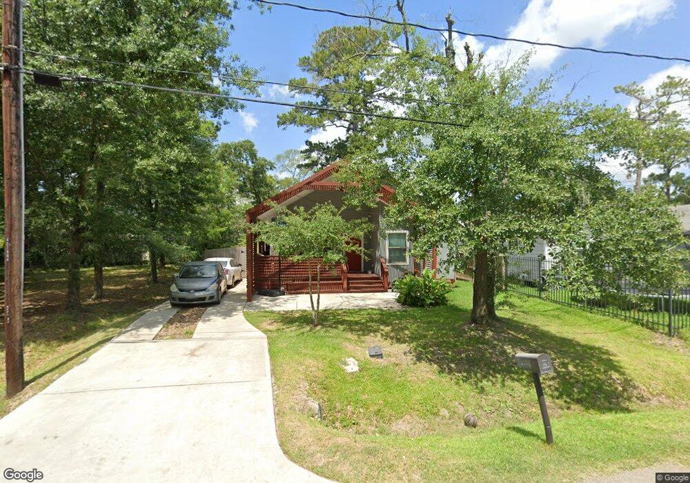 6703 Bethune Dr, Houston, TX 77091 - photo 1