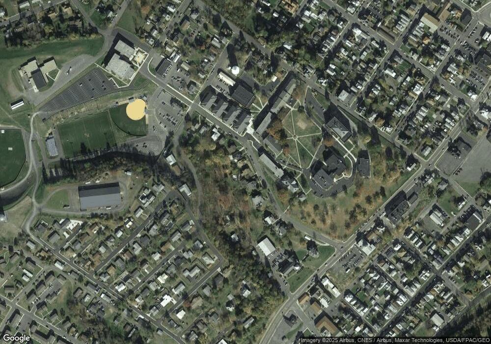 125 State St, Keyser, WV 26726 - photo 1