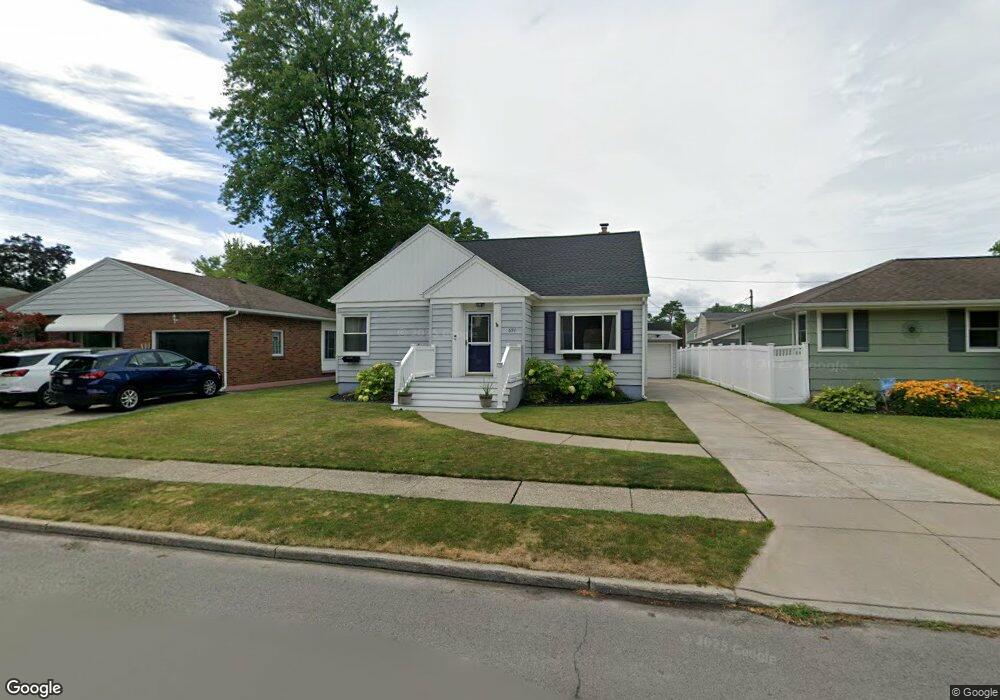 694 Shad St, North Tonawanda, NY 14120 - photo 1