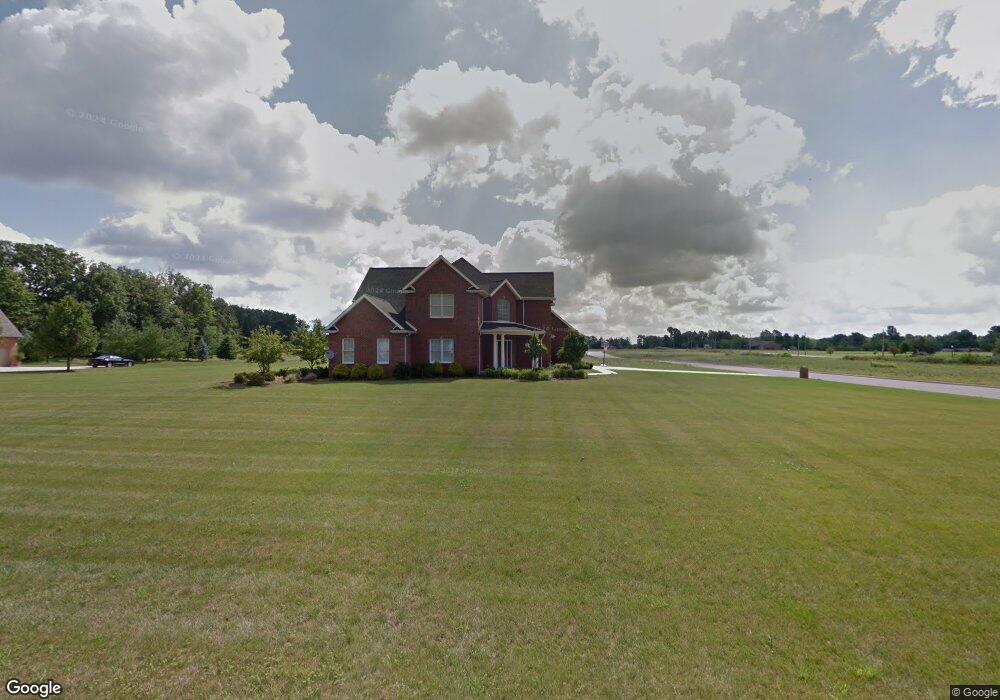 3077 Lakeshore Dr, Lima, OH 45806 - photo 1