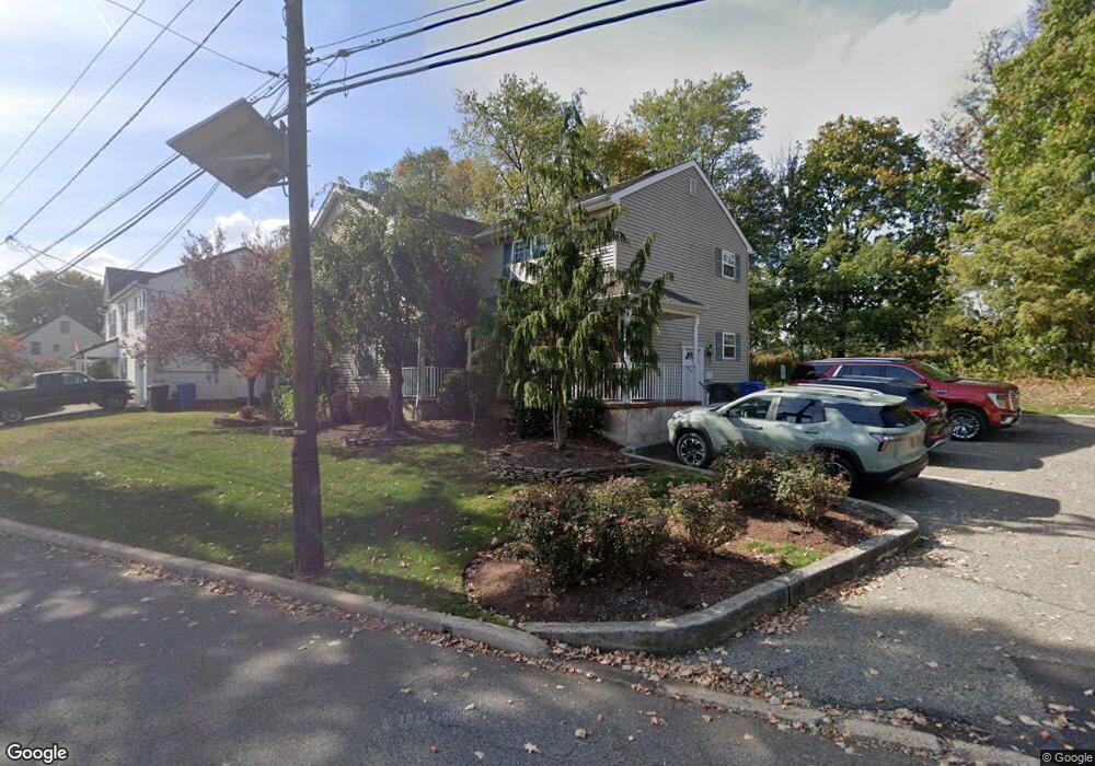 566 Cliff Rd, Sewaren, NJ 07077 - photo 1