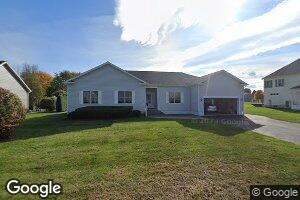 37 Mountain View Dr, Rouses Point, NY 12979