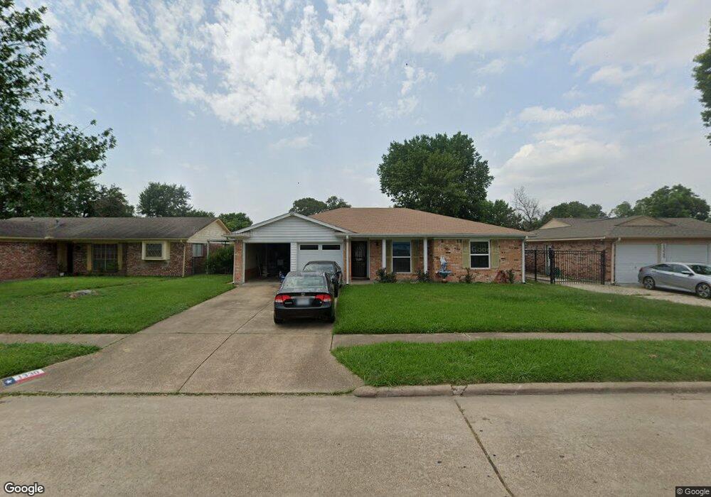 1330 Hidden Valley Dr, Houston, TX 77088 - photo 1