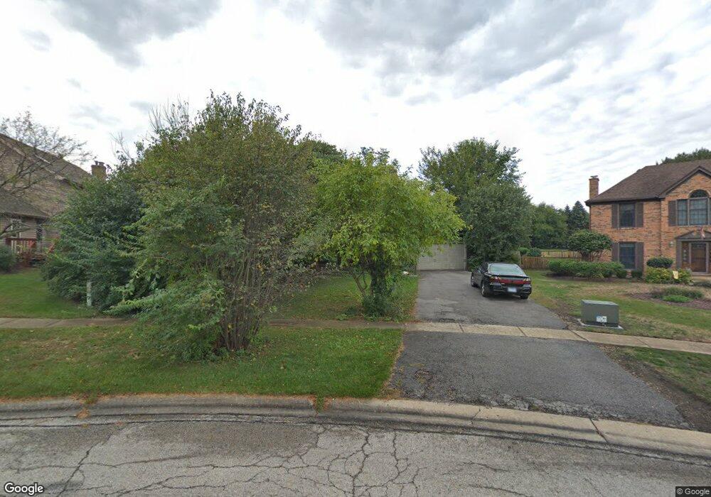 880 Ryan Ct, Batavia, IL 60510 - photo 1