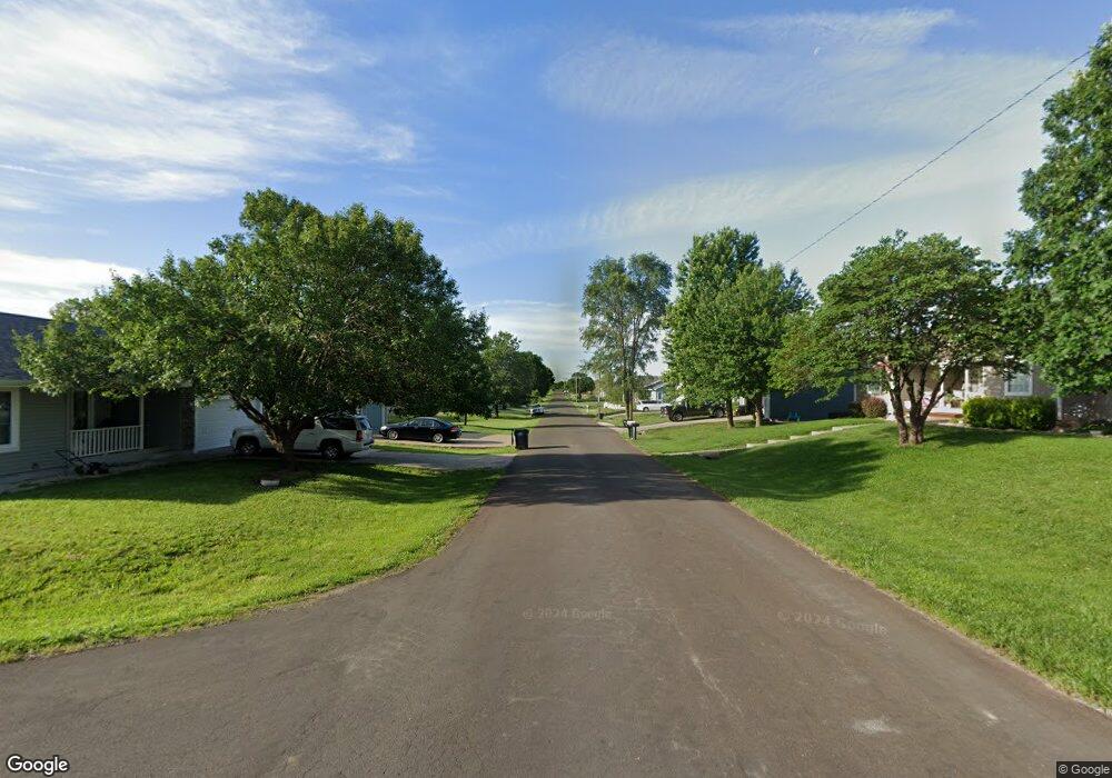 000 Sunset Ln, Maple Hill, KS 66507 - photo 1