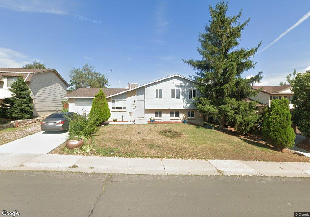 1780 S Ouray Ct, Aurora, CO 80017 - photo 1