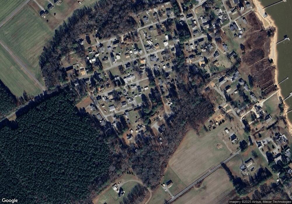 000 Cedar Dr, Dunnsville, VA 22454 - photo 1