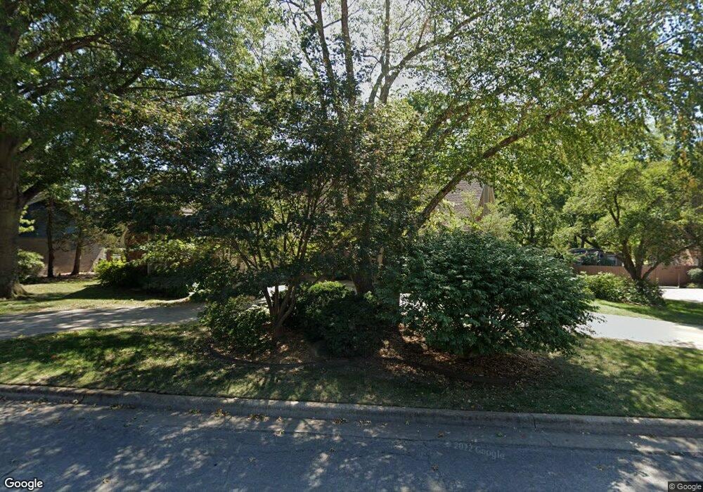 2309 Chapel Hill Ct, Bartlesville, OK 74006 - photo 1