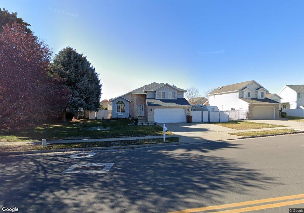 5715 S 2200 W, Roy, UT 84067 - photo 1