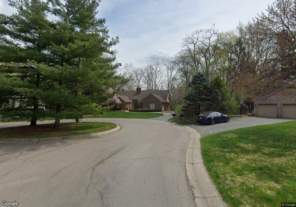 1224 Foxwood Ct, Bloomfield Hills, MI 48304 - photo 1