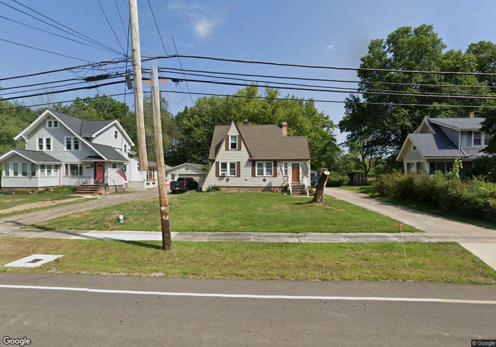 25730 Cook Rd, Olmsted Falls, OH 44138 - photo 1