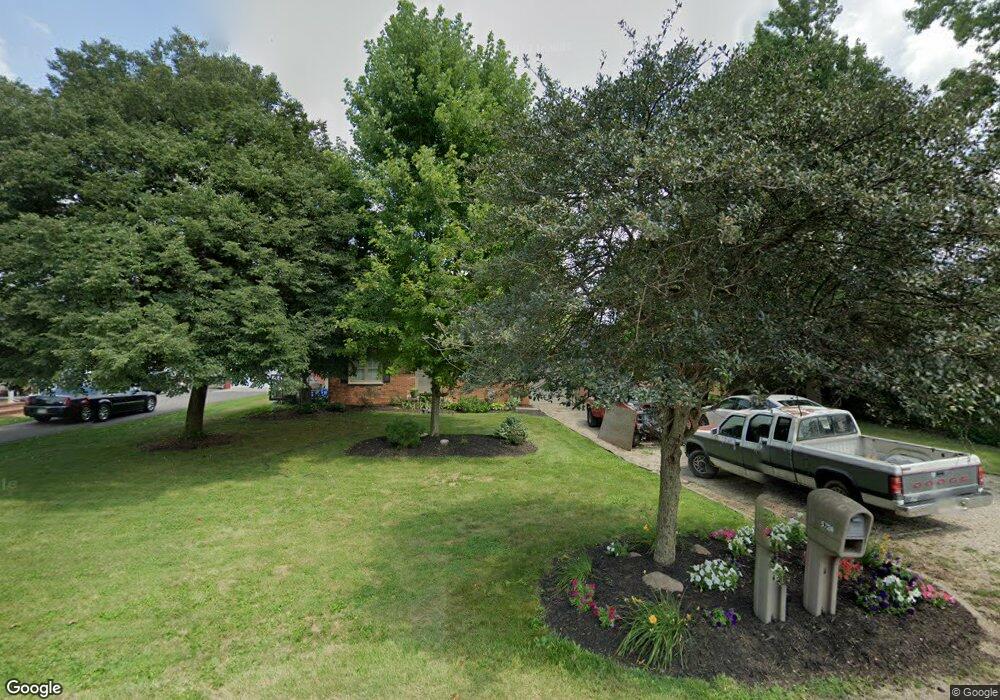 5724 Old Logan Rd SE, Lancaster, OH 43130 - photo 1