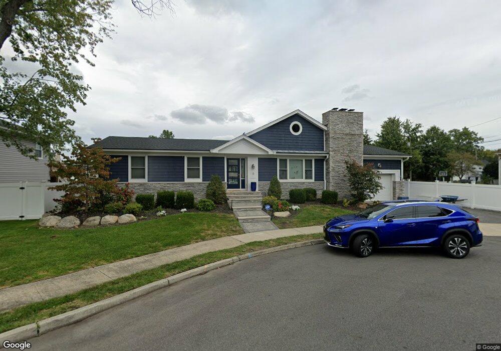 18 Kuhn Ct, Saddle Brook, NJ 07663 - photo 1