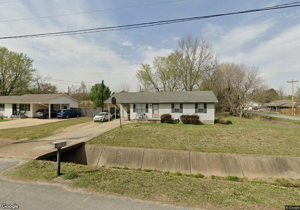 4301 Valley View Dr, Paragould, AR 72450 - photo 1