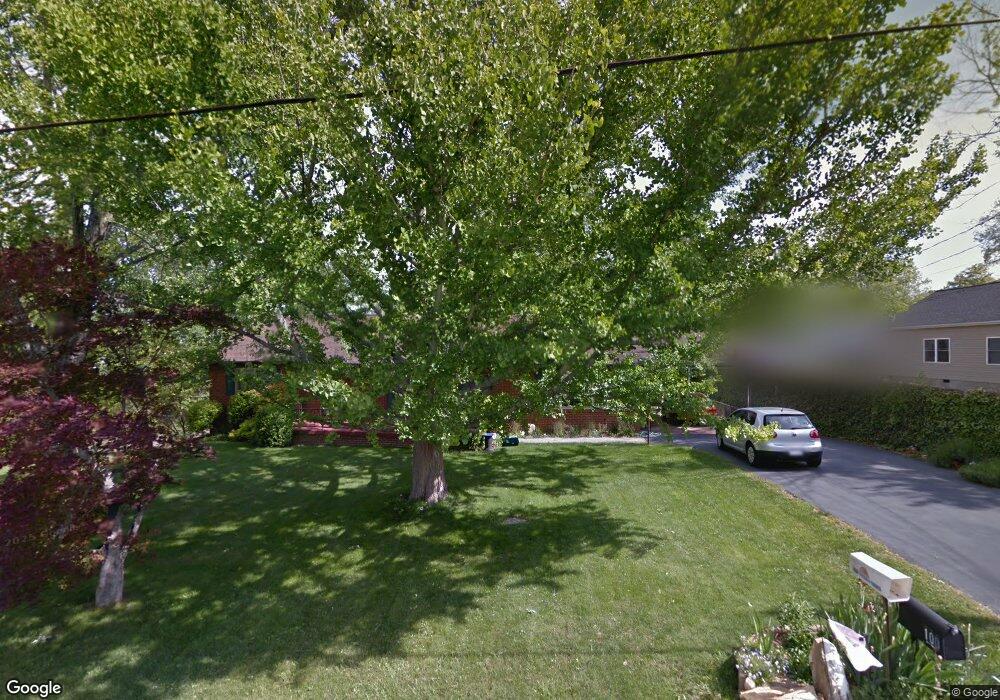 100 Round Top Rd, Asheville, NC 28803 - photo 1