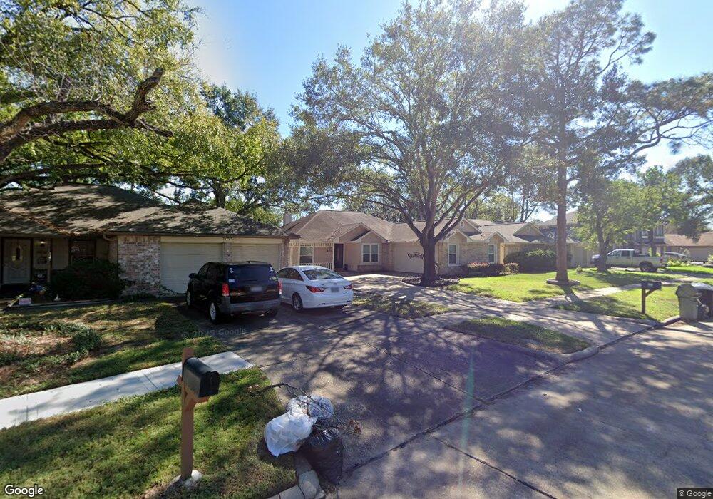 8614 Sunny Ridge Dr, Houston, TX 77095 - photo 1