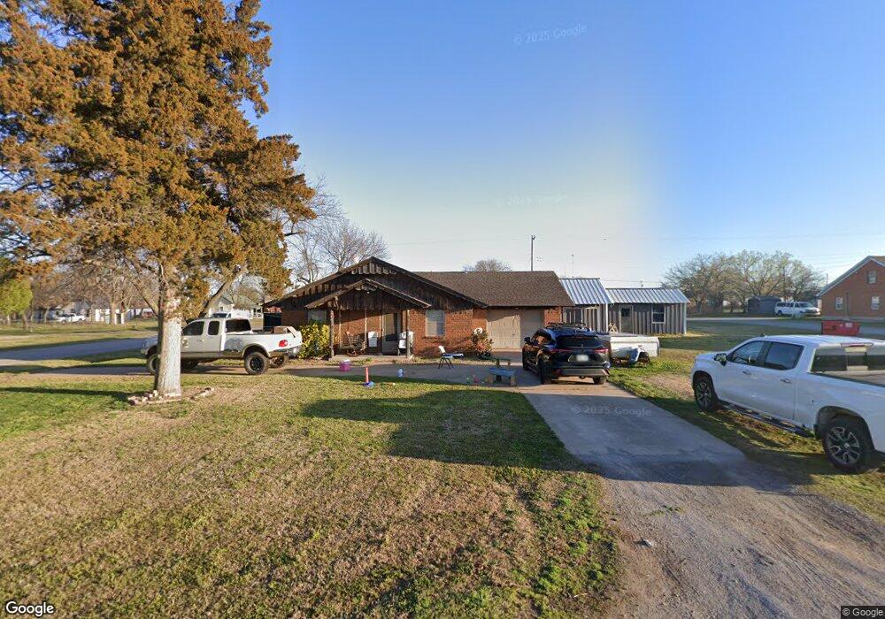 406 SW 5th St, Cache, OK 73527 - photo 1