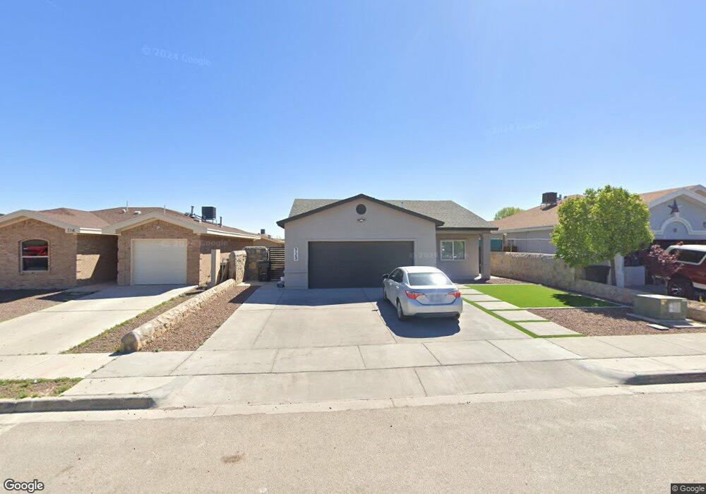720 Cora Ruecker, El Paso, TX 79928 - photo 1