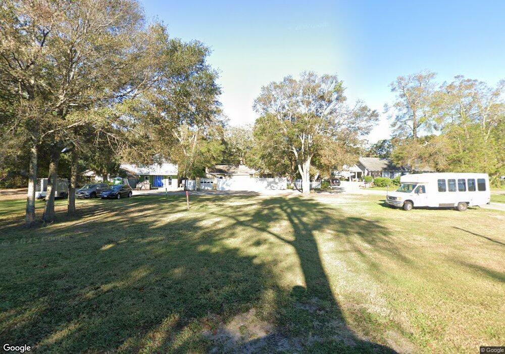 415 Demere Rd unit B, Saint Simons Island, GA 31522 - photo 1