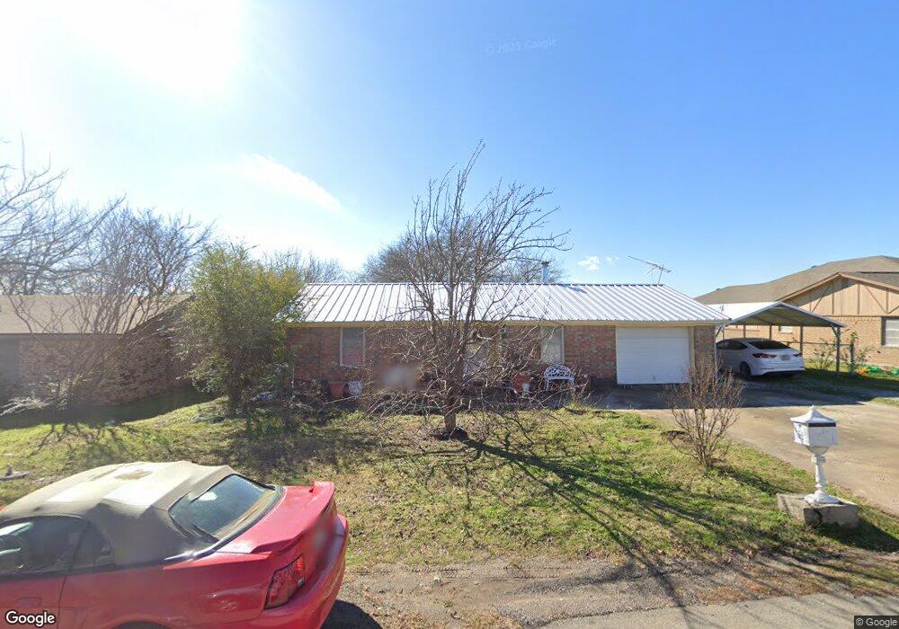 111 Hall St, Weatherford, TX 76088 - photo 1