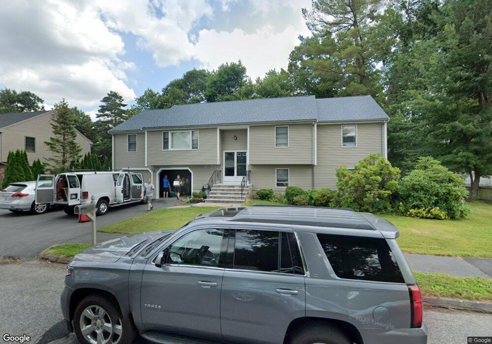 124 Meetinghouse Cir, Needham, MA 02492 - photo 1