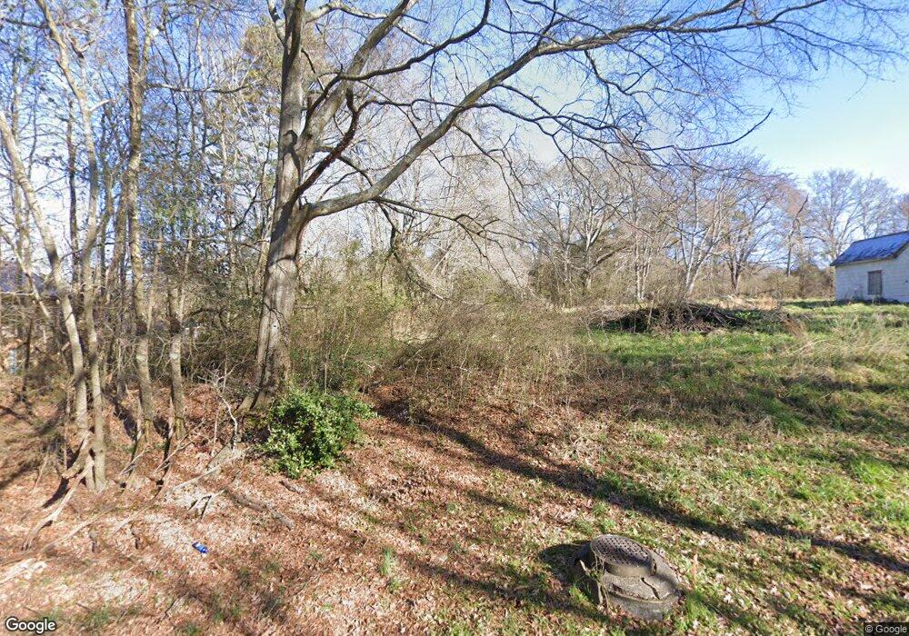 3014 Manley St unit A12, Carnesville, GA 30521 - photo 1