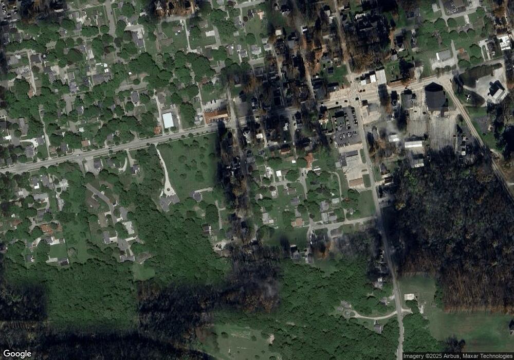 202 9th St, Covington, IN 47932 - photo 1