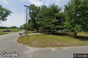 2 Seminole Ln, Pedricktown, NJ 08067