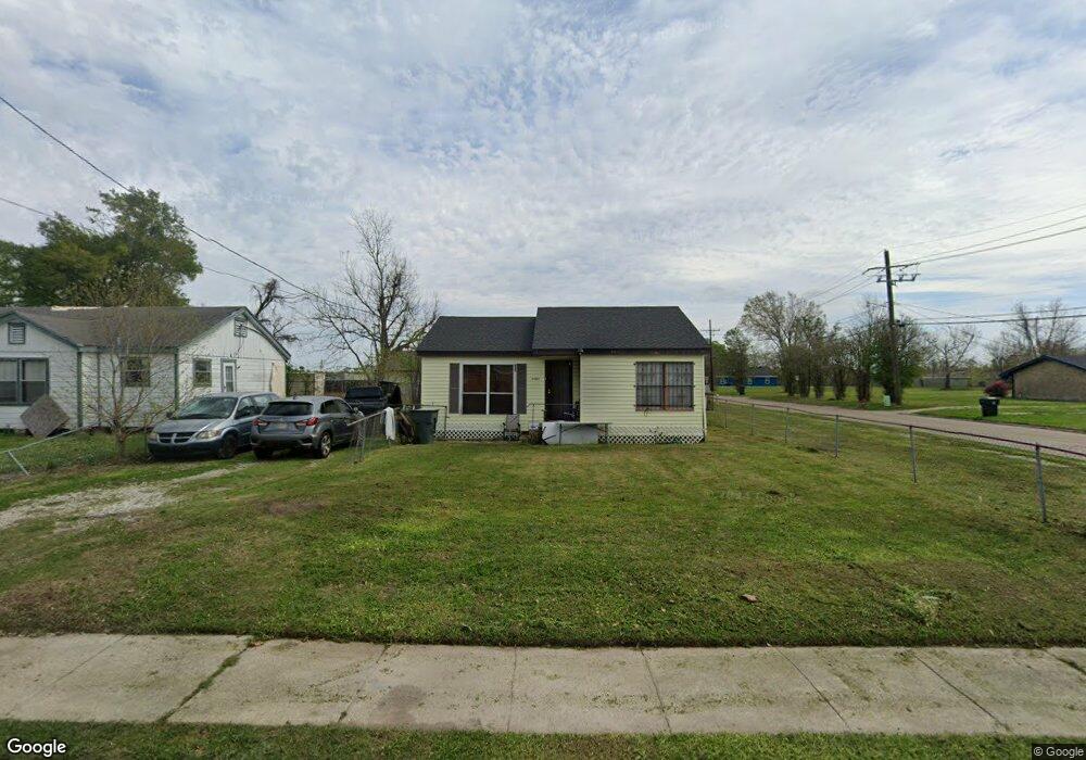 1437 Shaw St, Lake Charles, LA 70601 - photo 1
