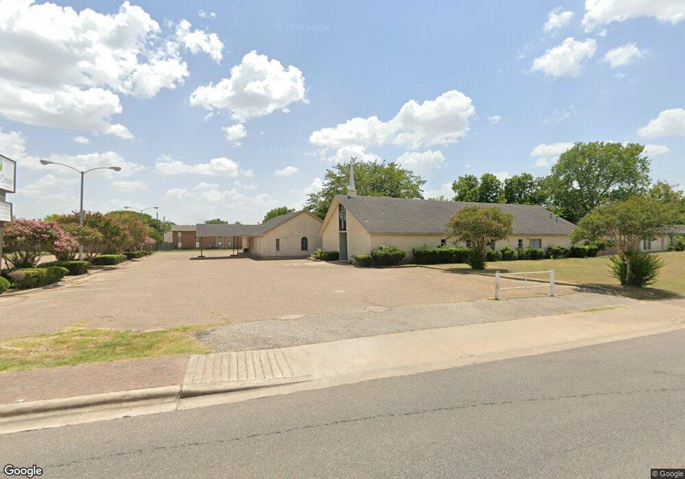 3336 Garden Dr, Waco, TX 76706 - photo 1