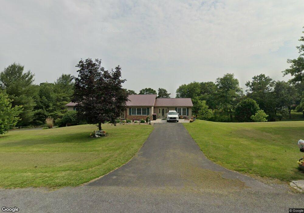 4250 Shatzer St, Chambersburg, PA 17202 - photo 1