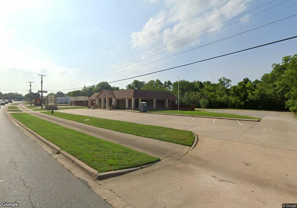 2511 W Morton St, Denison, TX 75020 - photo 1