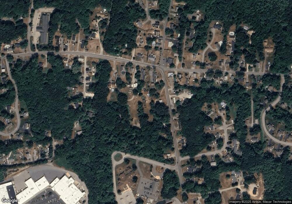 114 Railroad Ave, Seabrook, NH 03874 - photo 1