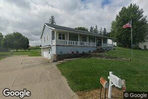 141 Eastgate Dr, Reinbeck, IA 50669