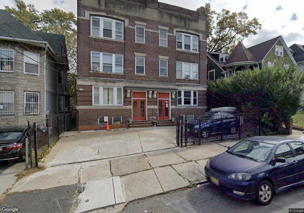 721 Highland Ave unit 1, Newark, NJ 07104 - photo 1