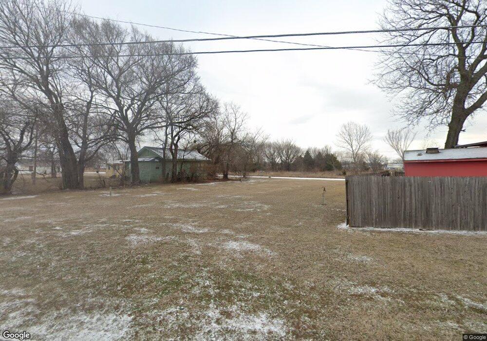 902 N Owalla Ave, Claremore, OK 74017 - photo 1
