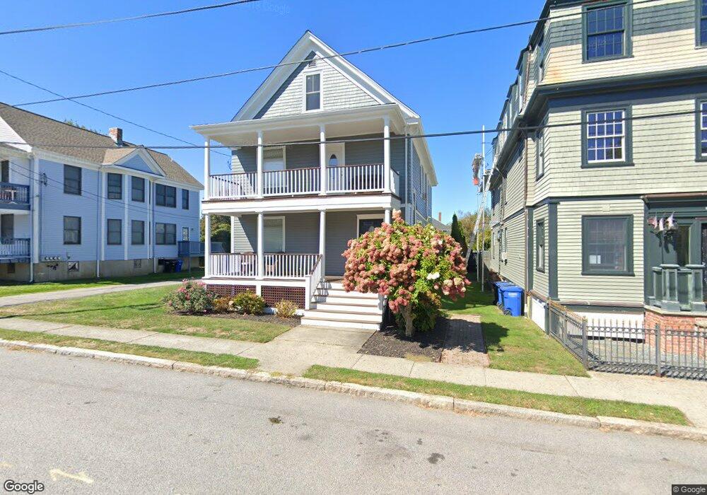 28 Russell Ave, Newport, RI 02840 - photo 1