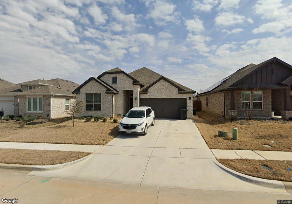 1336 Beach Dr, Azle, TX 76020 - photo 1