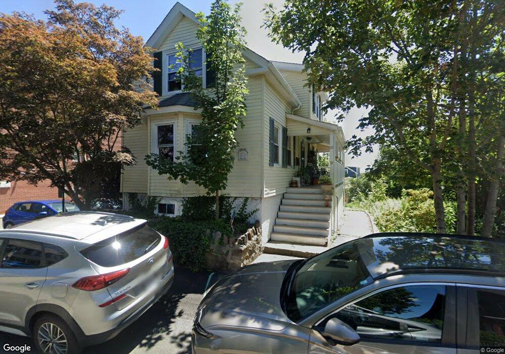 32 Rowland St, Marblehead, MA 01945 - photo 1