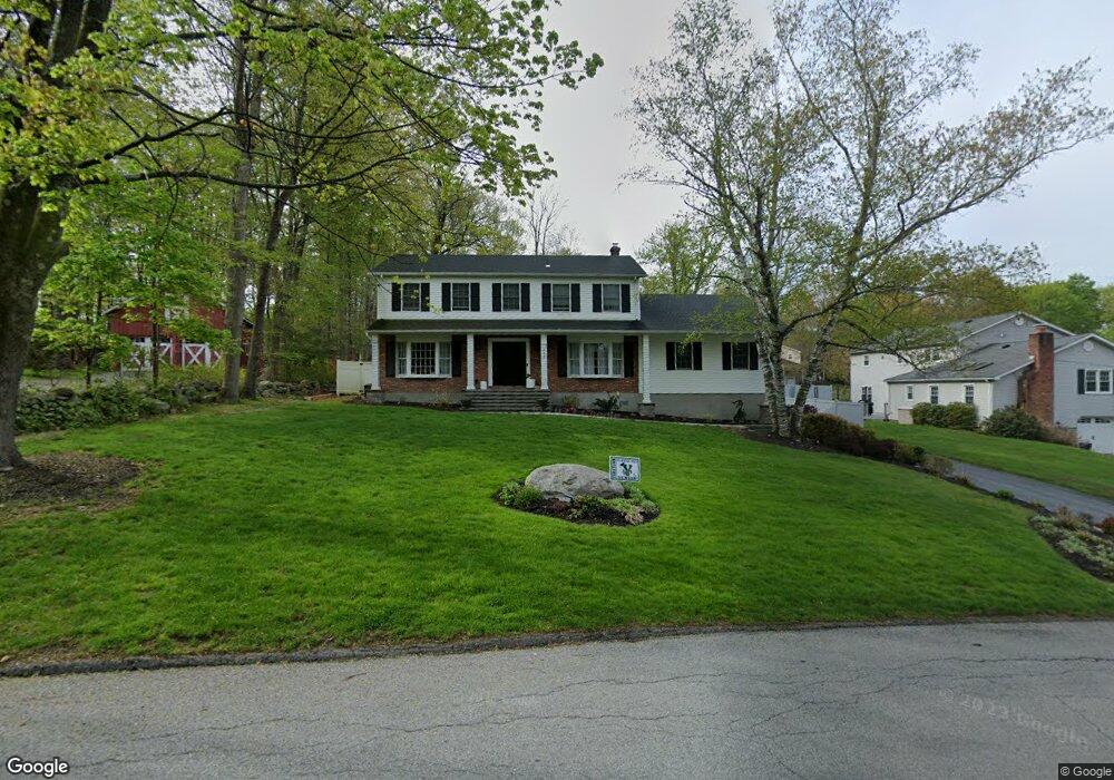 443 Fisher Pond Rd, Yorktown Heights, NY 10598 - photo 1