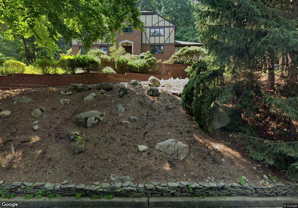 49 Aspen Way, Upper Saddle River, NJ 07458 - photo 1