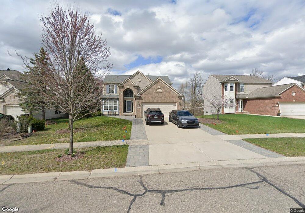 4019 Hidden Trail unit Bldg-Unit, Howell, MI 48843 - photo 1